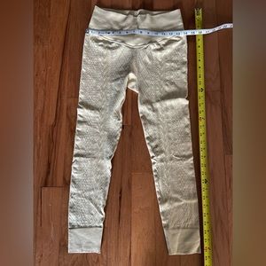 Women's Cable Knit 7/8 Leggings - JoyLab Cream/Ivory M